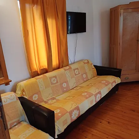 Maria-eca Πανσιόν Costinești