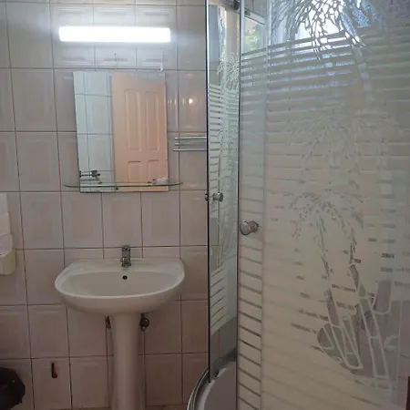 Πανσιόν Maria-eca 3*